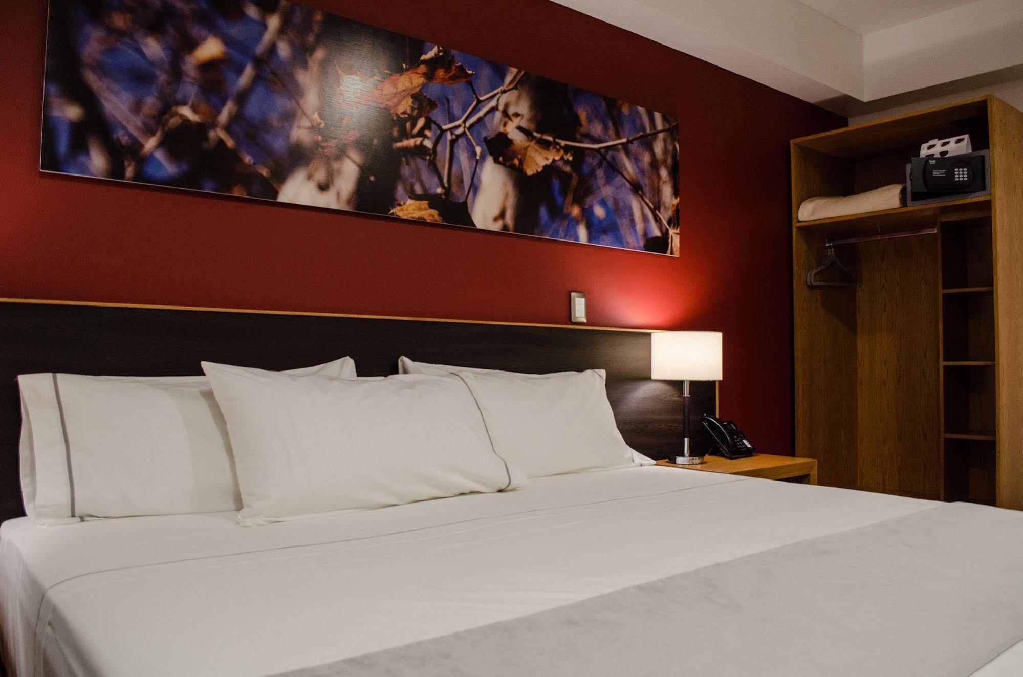 Concept Hotel Zamora de Hidalgo Eksteriør bilde