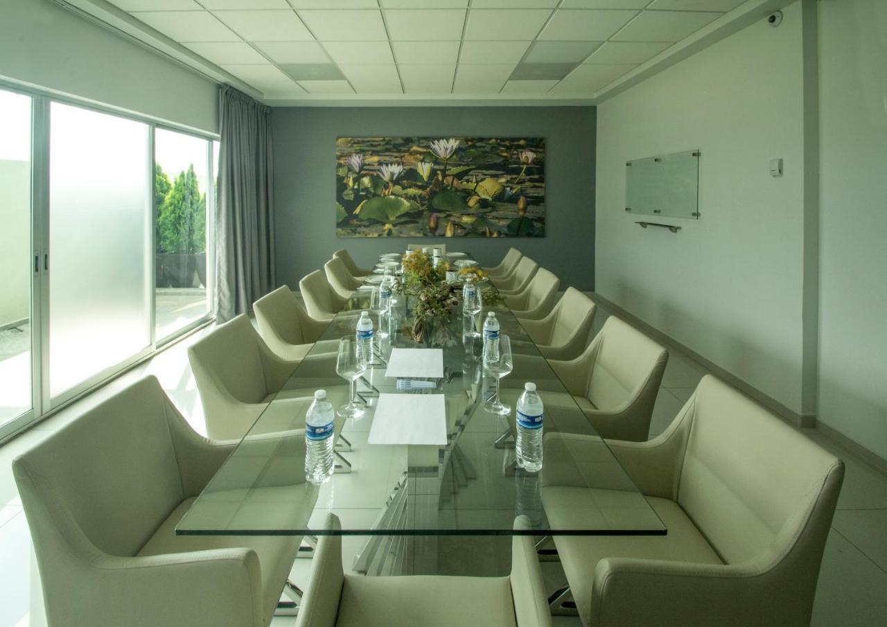Concept Hotel Zamora de Hidalgo Eksteriør bilde