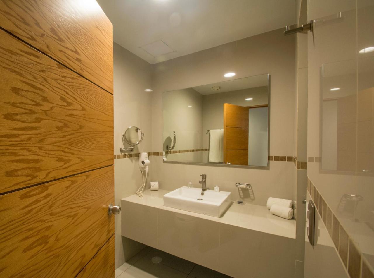 Concept Hotel Zamora de Hidalgo Eksteriør bilde